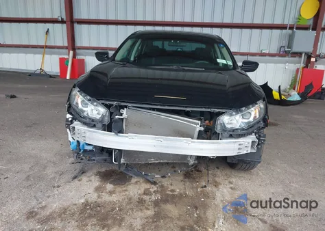 2018 Honda Civic Lx z USA, uszkodzony, nr VIN 2HGFC2F51JH607894